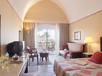 Отель IBEROTEL MAKADI BEACH 5*