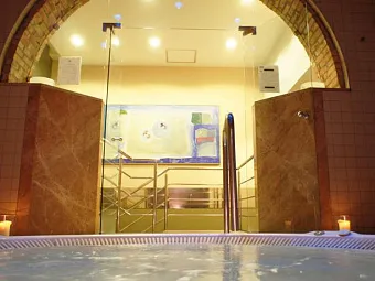 Отель CARLEMANY 4*