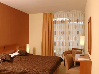 Отель SUN RESORT HUNGUEST 4*