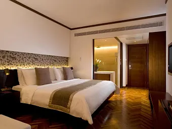 NUSA DUA BEACH HOTEL & SPA 5*