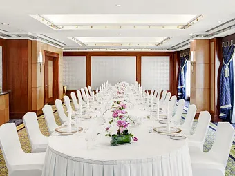 Отель BURJ AL ARAB 5*