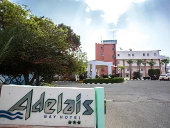 Отель ADELAIS BAY HOTEL 3*