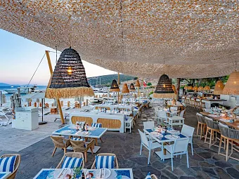 CARESSE A LUXURY COLLECTION RESORT & SPA 5 *