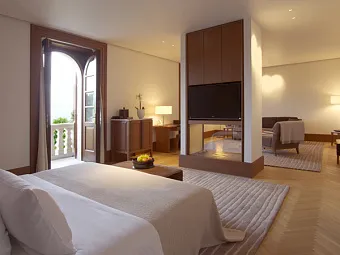 Отель VILLA MILOCER 5*