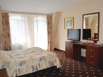 Крым. Ялта. Отель БРИСТОЛЬ 3*