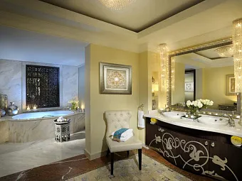Отель ONE & ONLY ROYAL MIRAGE 5*