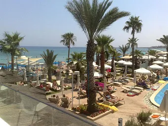 Отель VRISSAKI BEACH HOTEL 3*