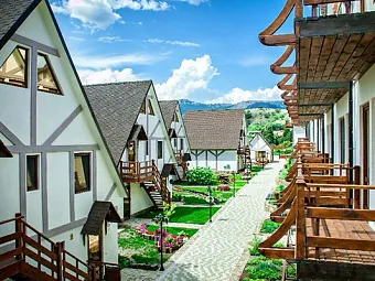 Крым. Алушта. Коттеджный поселок АЛЬПИЙСКАЯ ДОЛИНА HV-2