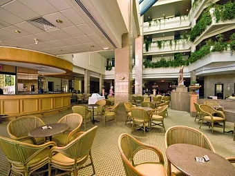  Отель LOUIS PHAETHON BEACH 4*