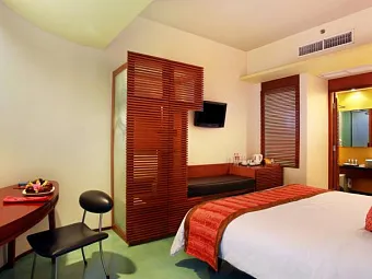 MERCURE KUTA 4*