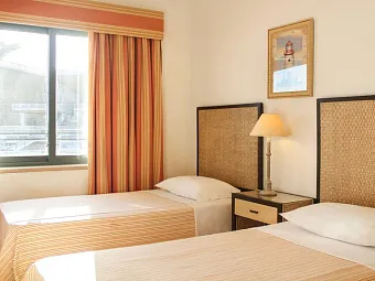 Отель TIVOLI MARINA PORTIMAO 4*