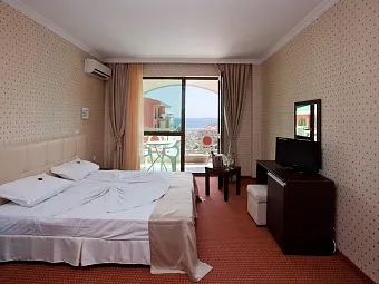 Отель SAINT GEORGE PALACE 4*