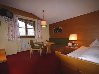 Отель PARKHOTEL SOELDEN 4*