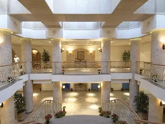 LA RESIDENCE DES CASCADES 5*