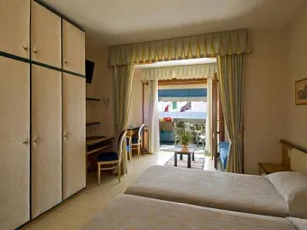 Отель MONACO & QUISISANA 4*