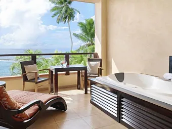 Отель DOUBLE TREE BY HILTON SEYCHELLES ALLAMANDA RESORT & SPA 4*