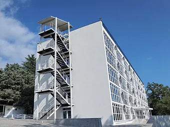Пансионат Ларимар 3*
