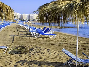 Отель VRISSAKI BEACH HOTEL 3*