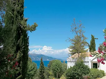 Отель GRECOTEL DAPHNILA BAY THALASSO 4*