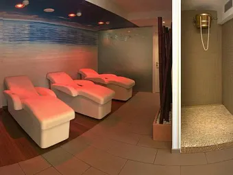 Отель HOTEL GHT OASIS PARK & SPA 4*
