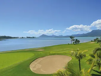 Отель BEACHCOMBER PARADIS HOTEL & GOLF CLUB 5*