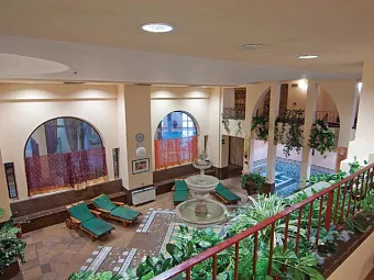 Интерьер  в отеле OLIMPO 4*
