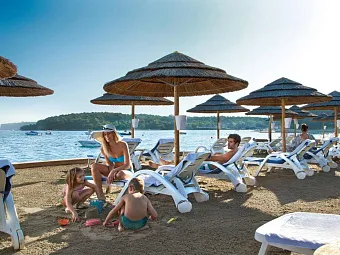 Отель VALAMAR CLUB TAMARIS 4*