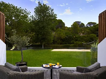 Отель TIVOLI CARVOEIRO 4*