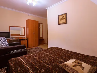 Отель ШАТО ЛЕОПАРД 3*