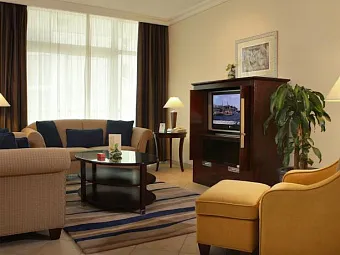 Отель BEACH ROTANA 5*