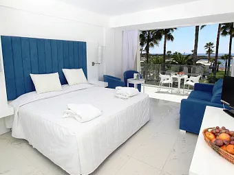 THE DOME BEACH 4*