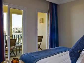 Отель RADISSON BLU ULYSSE RESORT THALASSO 5*