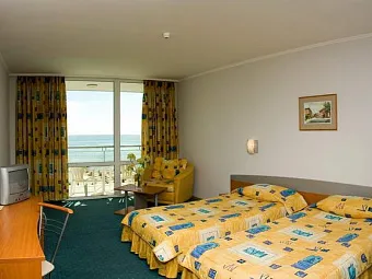 Отель LTI NEPTUN BEACH 4*