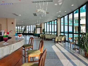 Лобби в отеле PARADISE BEACH ST. VLAS 4*