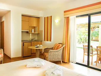 Отель TIVOLI MARINA PORTIMAO 4*