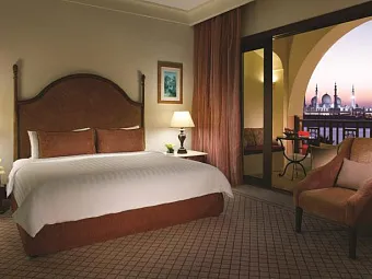 Отель SHANGRI-LA HOTEL QARYAT AL BERI 5*