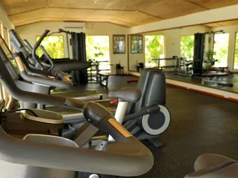 Отель KOMANDOO ISLAND RESORT 4*