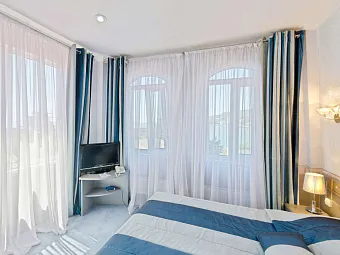 Крым. Ялта. Отель БРИСТОЛЬ 3*