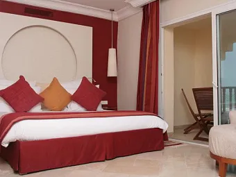 Отель RADISSON BLU ULYSSE RESORT THALASSO 5*
