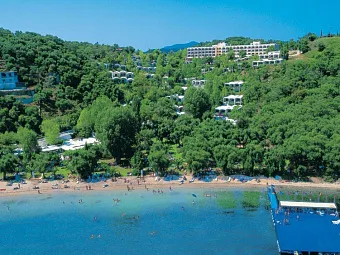 Отель GRECOTEL DAPHNILA BAY THALASSO 4*