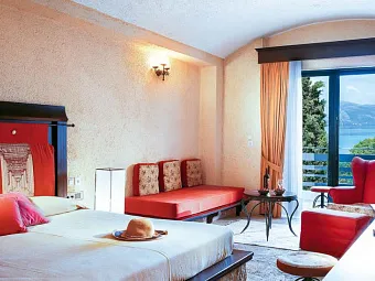 Отель GRECOTEL DAPHNILA BAY THALASSO 4*