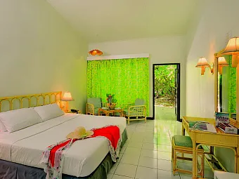  Интерьер Beach_Front_Room Double.