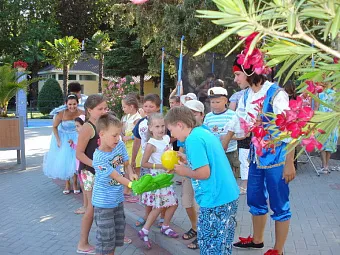 Крым. Алушта. Отель ДЕМЕРДЖИ 3*.