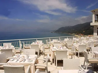 Ресторан отеля MAYOR LA GROTTA VERDE GRAND RESORT 4 *