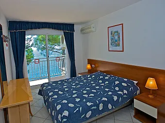 Отель VERUDELA BEACH & VILLAS 3*