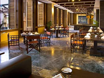 Отель CENTARA GRAND MIRAGE BEACH 5 *