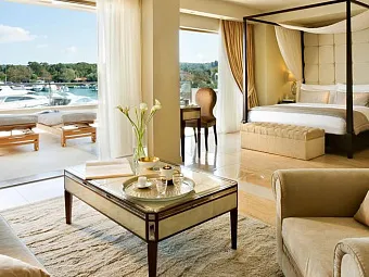 SANI ASTERIAS SUITES 5*