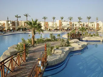 Отель SUNRISE SELECT ROYAL MAKADI RESORT 5*