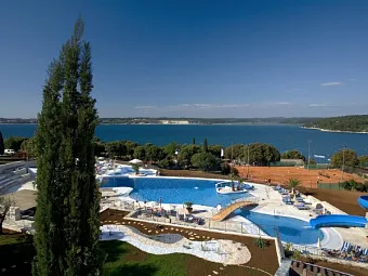 Отель VALAMAR CLUB TAMARIS 4*