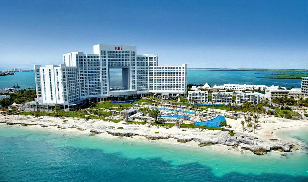 Отель riu dubai. Отель Riu Канкун. Канкун Riu Peninsula. Риу Канкун Мексика. Риу Палас Пенинсула Мексика Канкун.